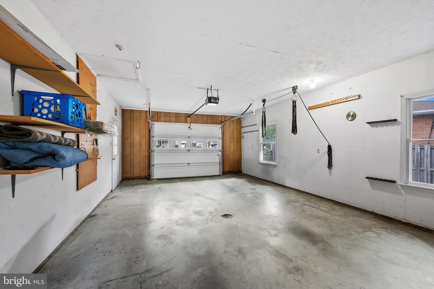 118 Russellcroft Road photo 51