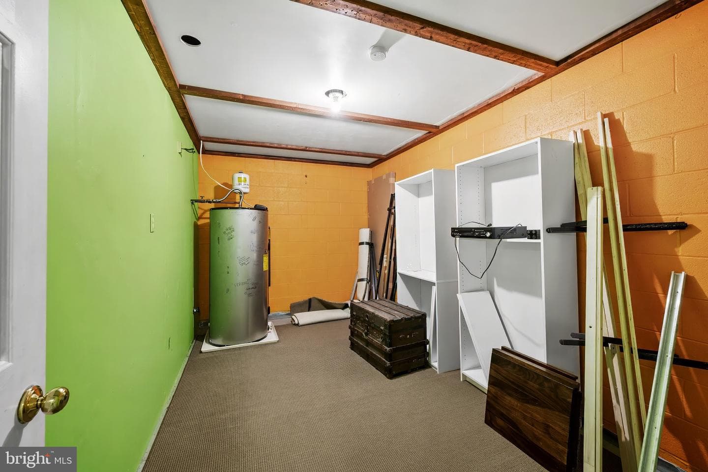 118 Russellcroft Road photo 59