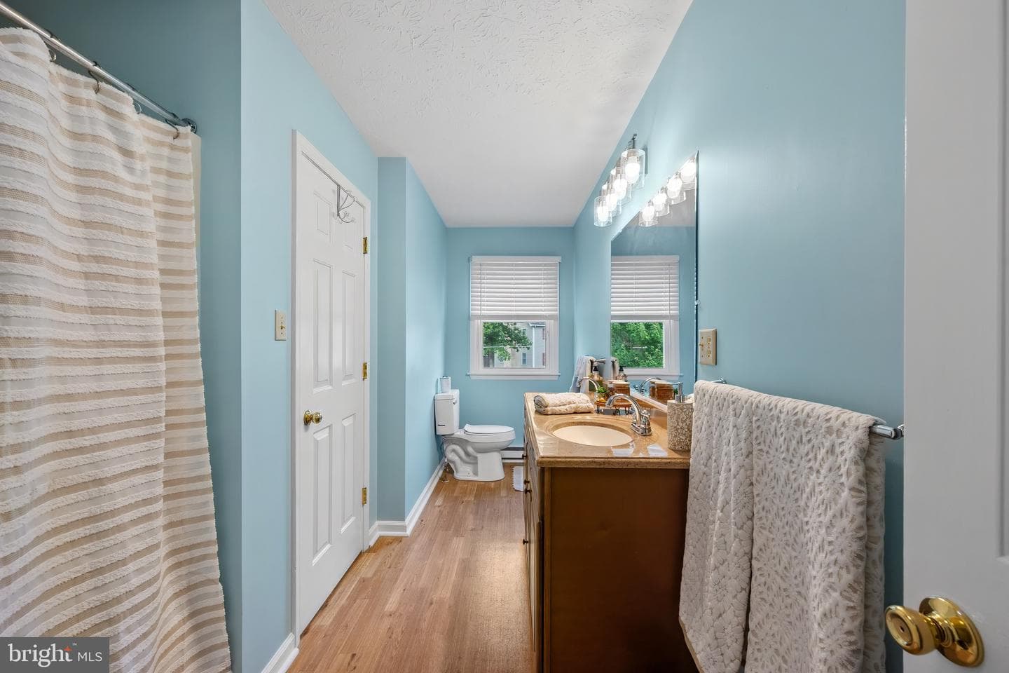 118 Russellcroft Road photo 70