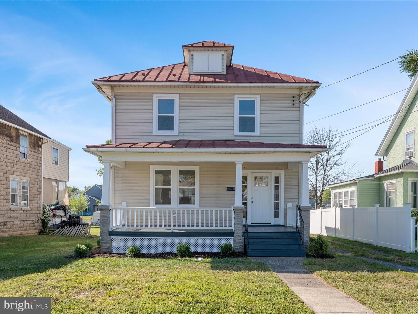 715 Berryville Avenue photo 2