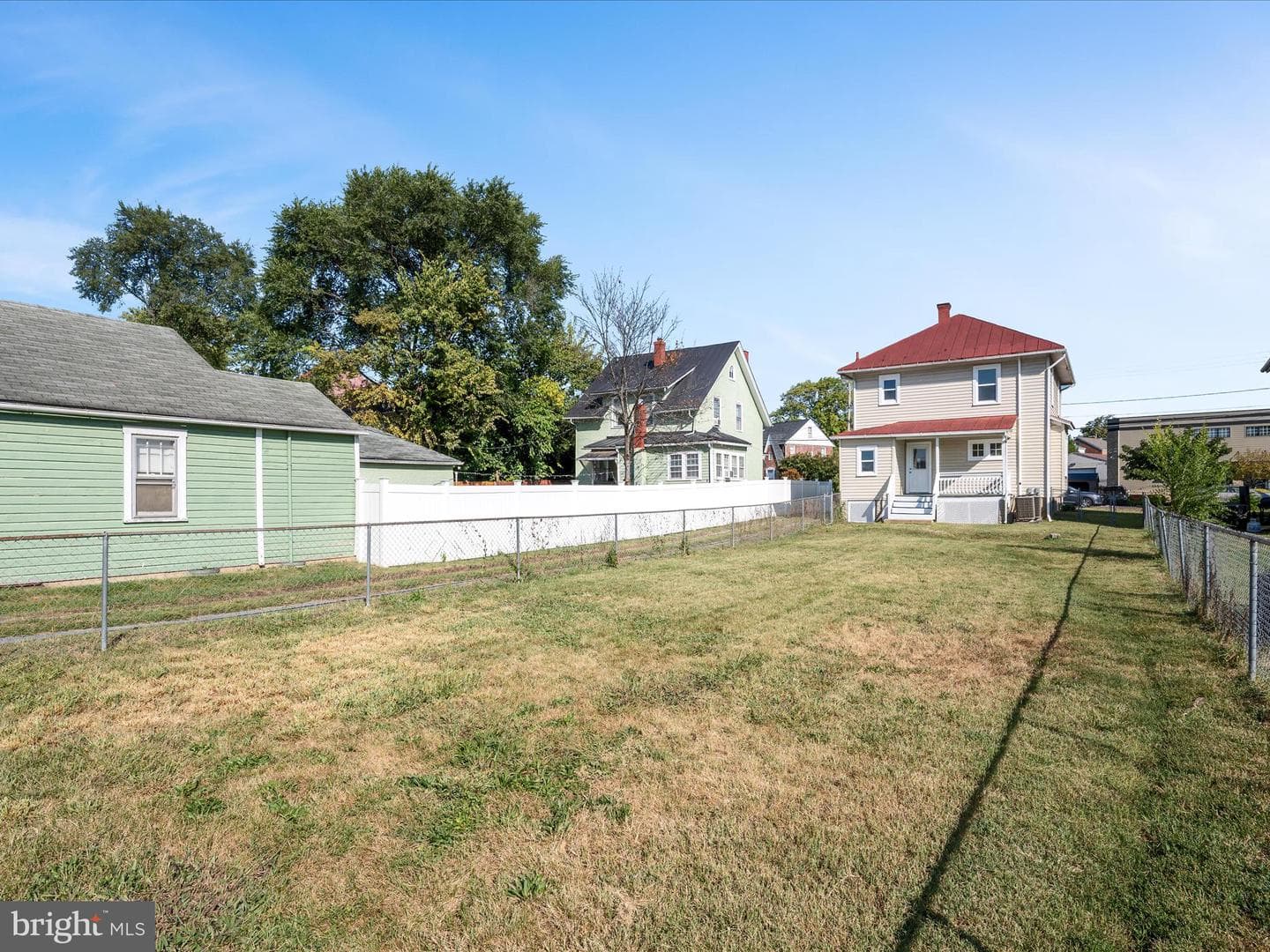 715 Berryville Avenue photo 40