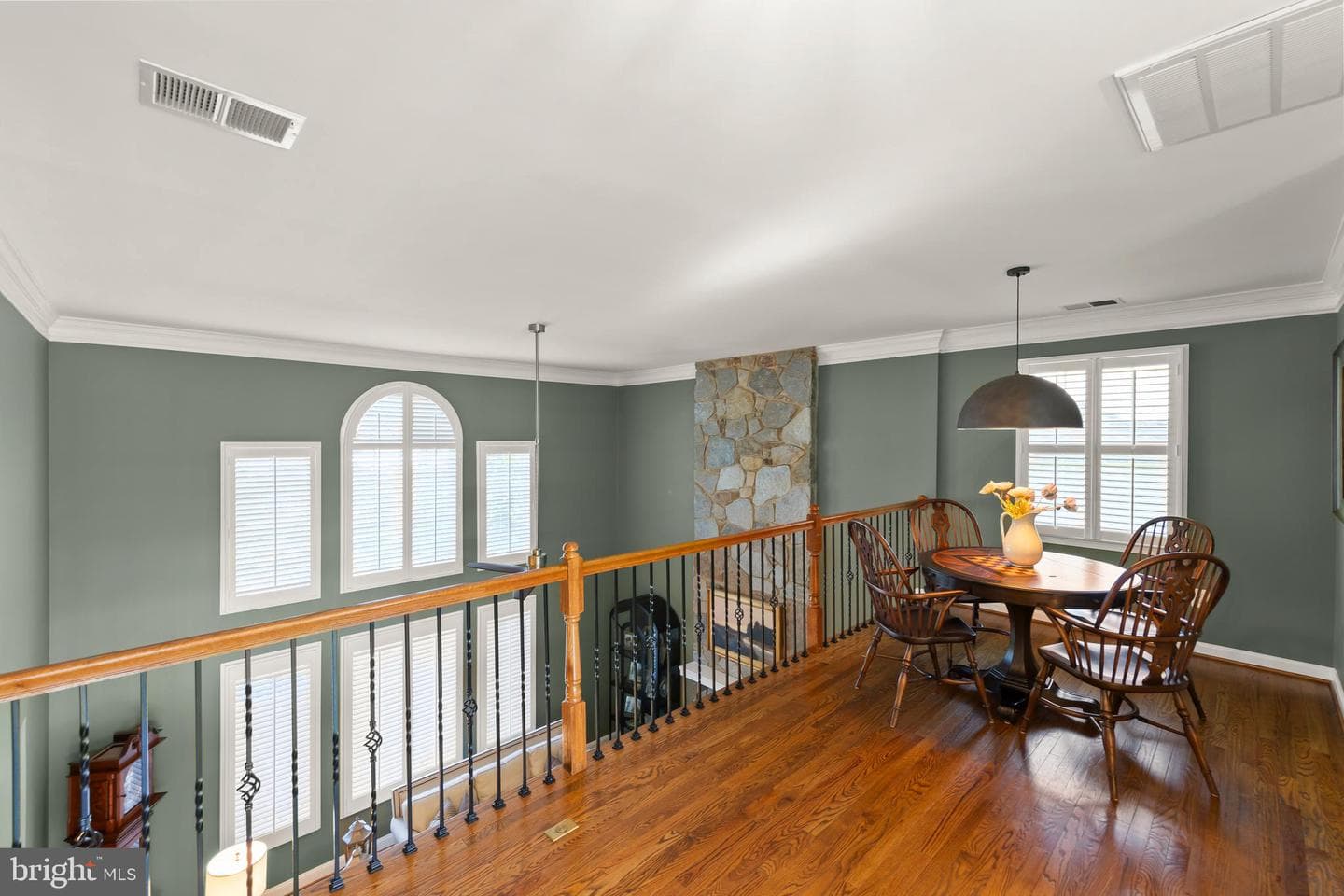 922 Meadow Court photo 30