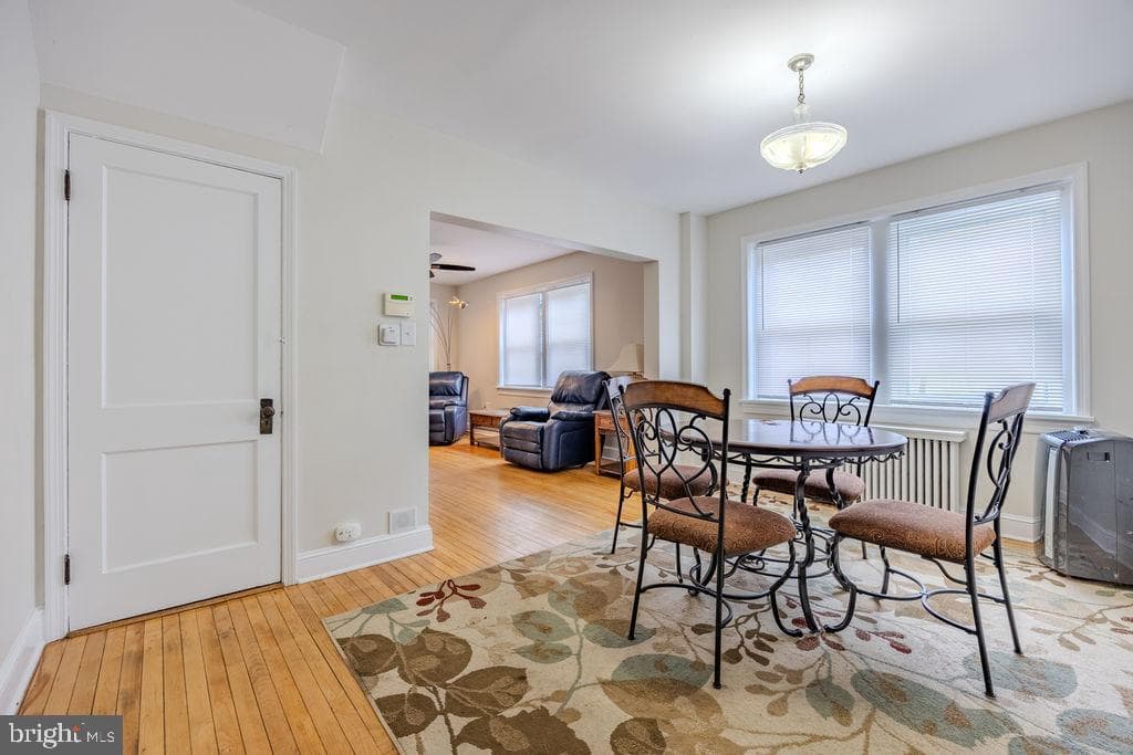 10-12 W Cecil Street photo 43