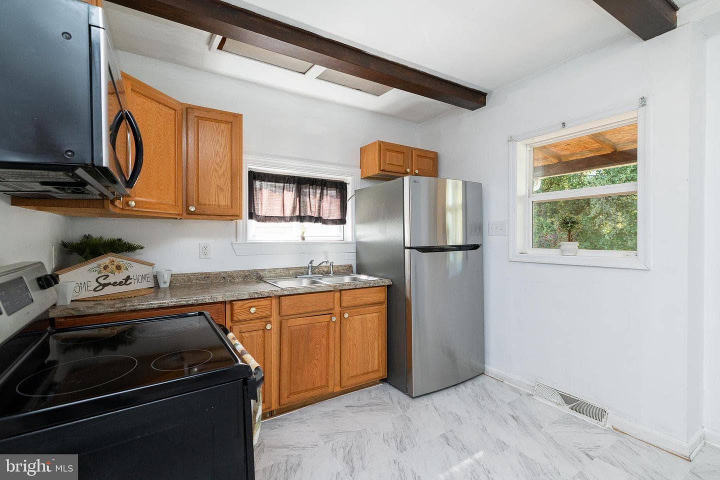 1125 Conway Street photo 9