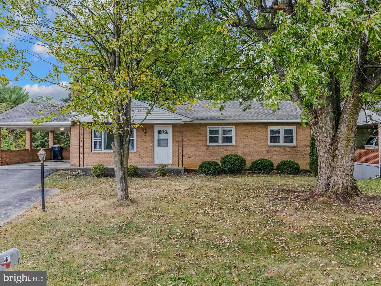 461 Imperial Street photo 1