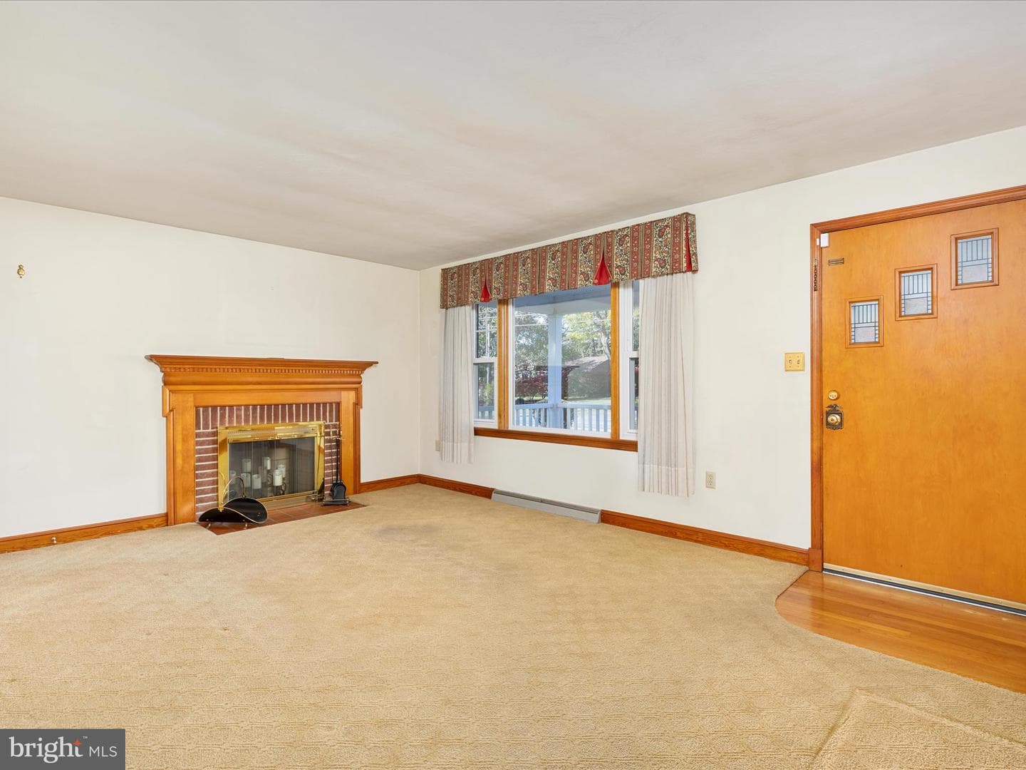 312 Fox Drive photo 4