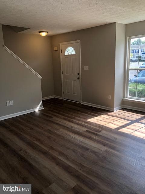 2918 Sorrell Court photo 3