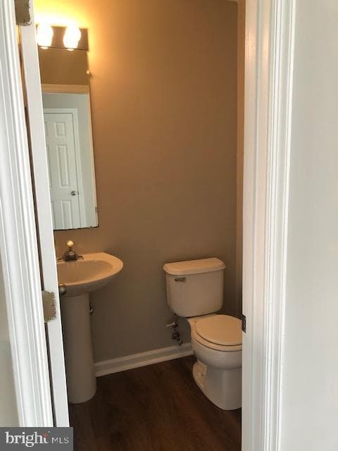 2918 Sorrell Court photo 4