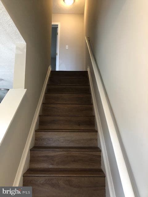 2918 Sorrell Court photo 7