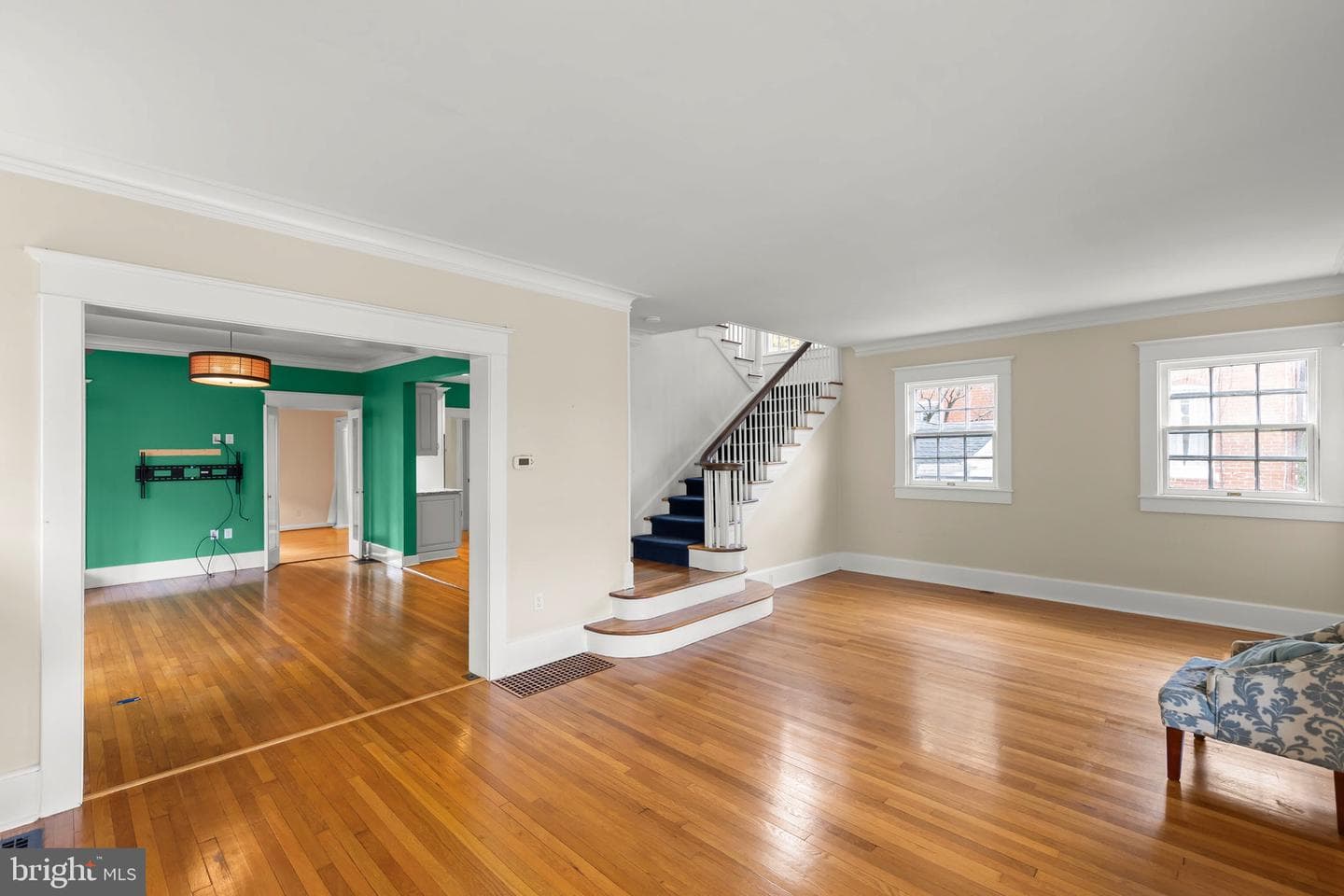 315 W Leicester Street photo 10