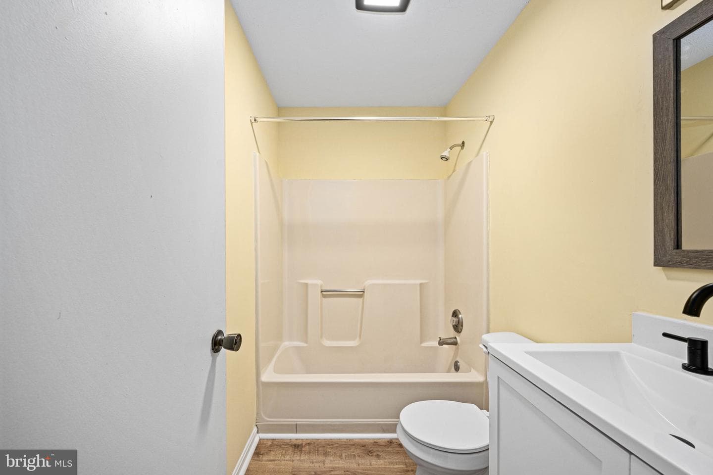 26 Jackson Avenue photo 60