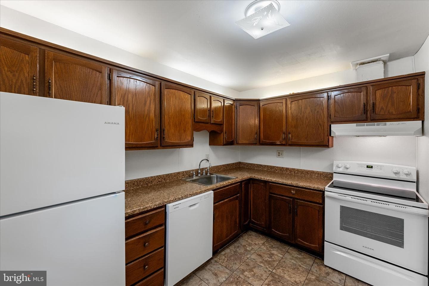 127 Shirley Street photo 12