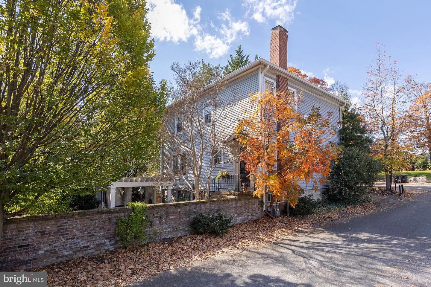 216 Fairmont Avenue photo 46
