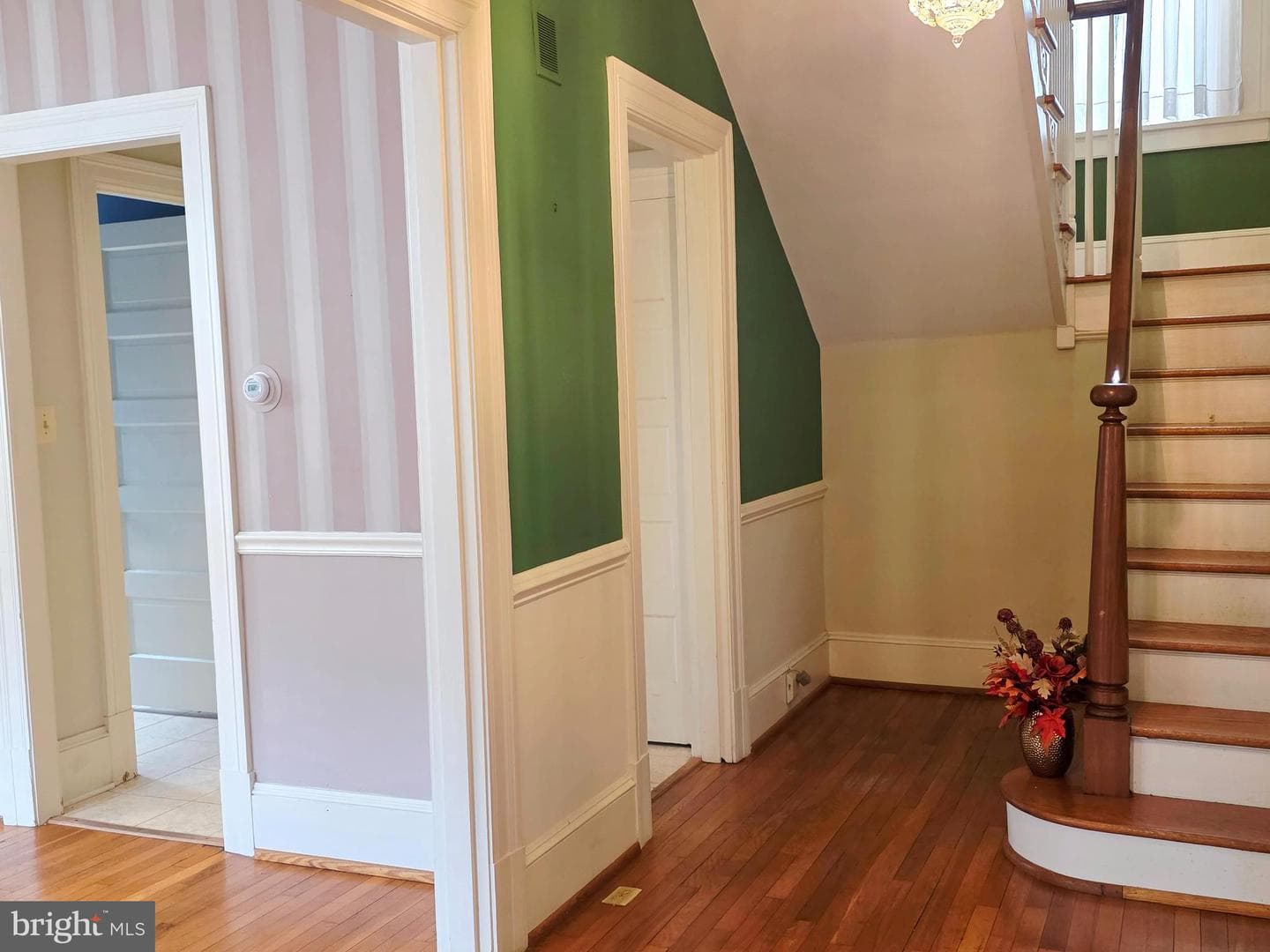 510 S Washington Street photo 9