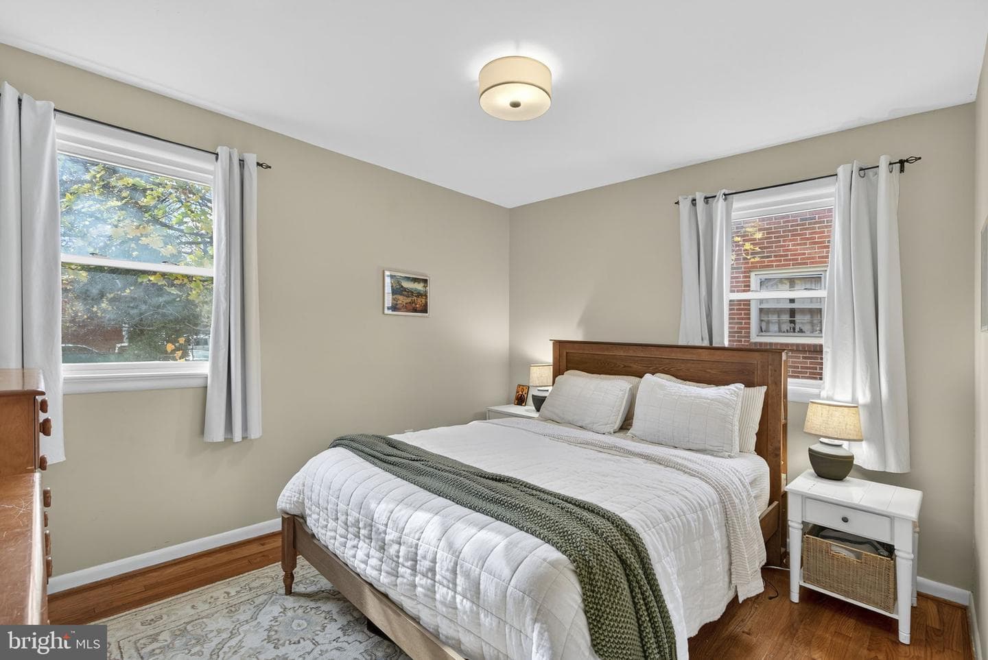 105 W Oates Avenue photo 15