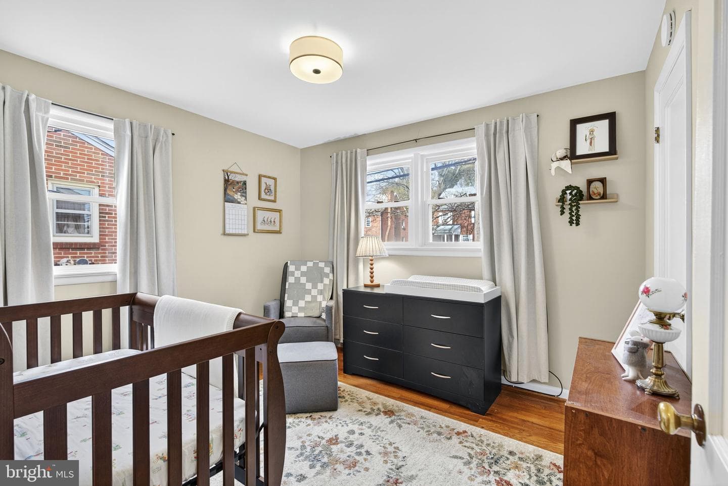105 W Oates Avenue photo 17