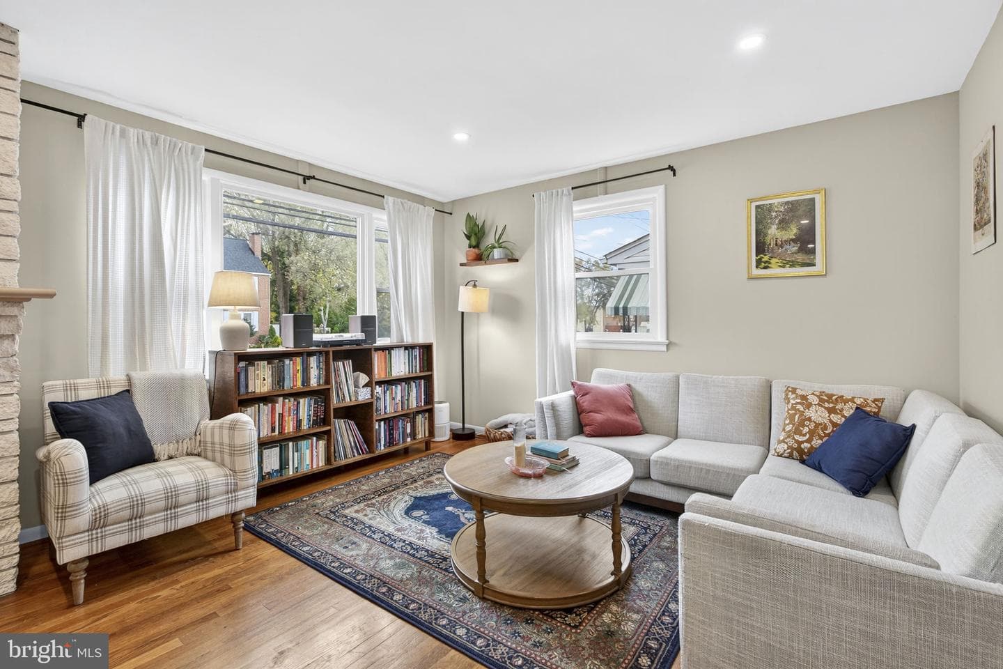 105 W Oates Avenue photo 5