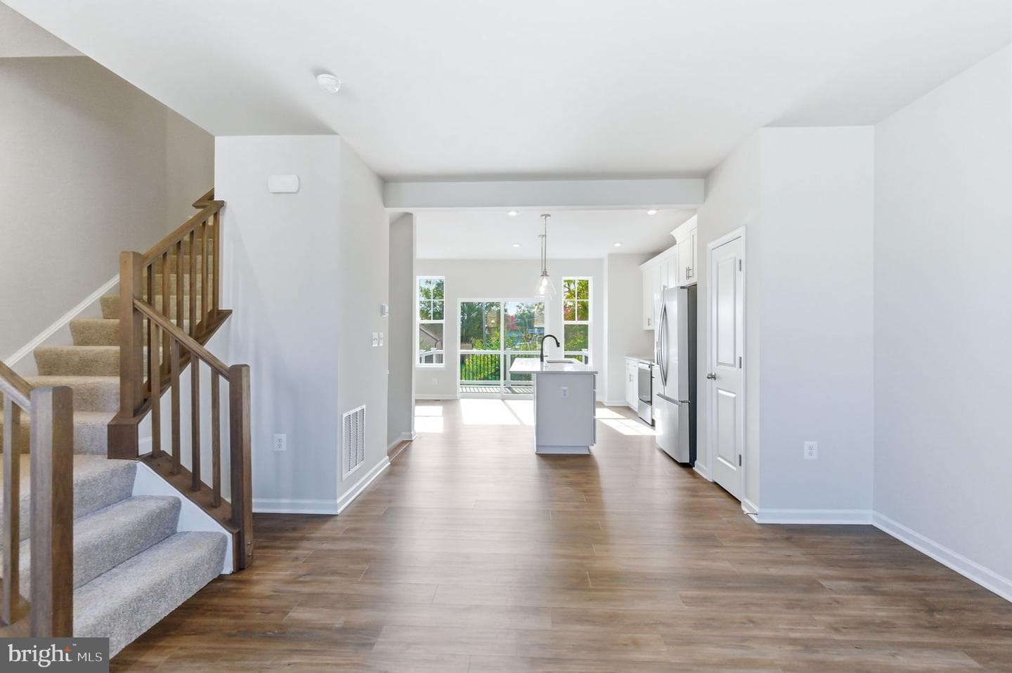 209 Monteith Drive photo 10