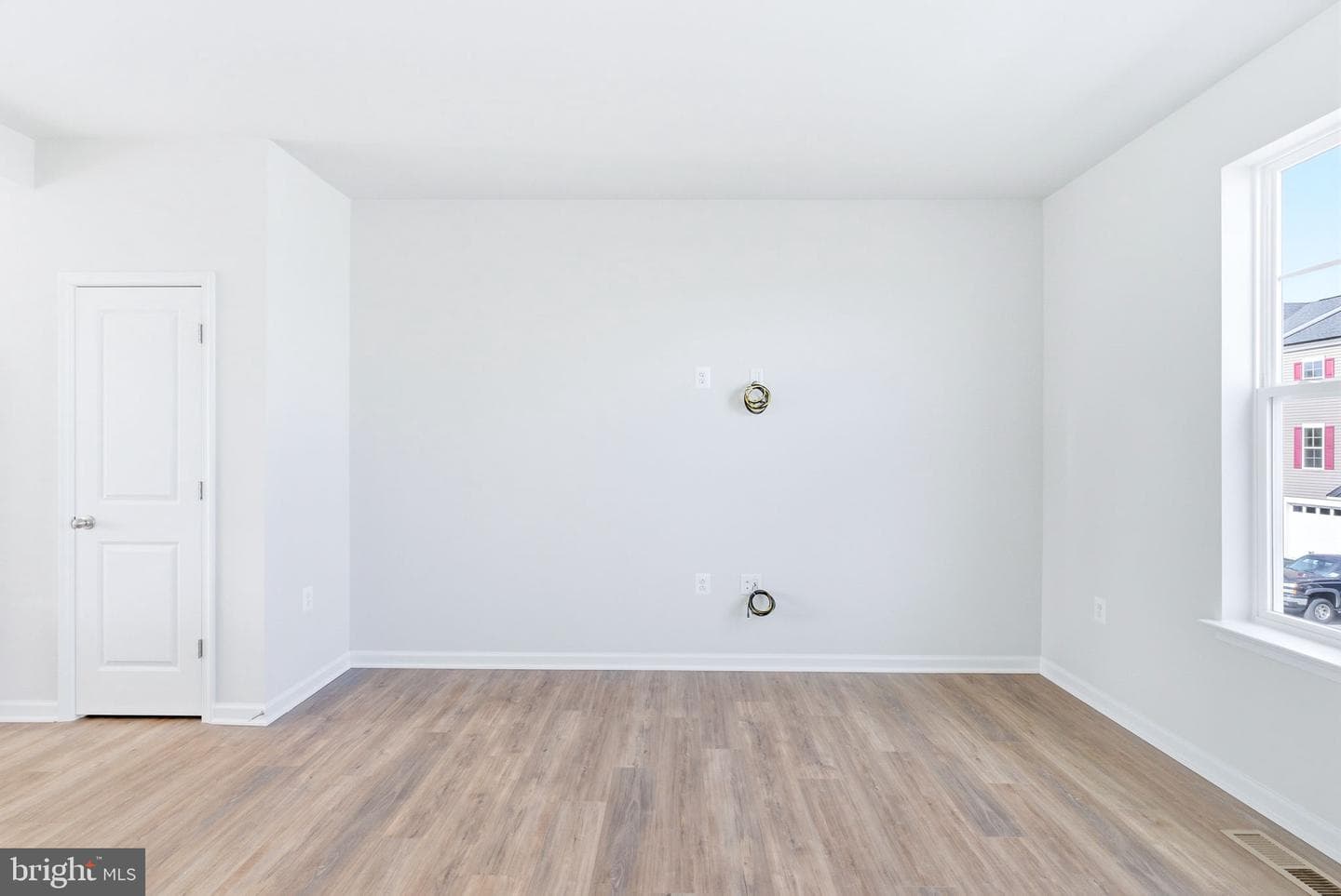 209 Monteith Drive photo 9