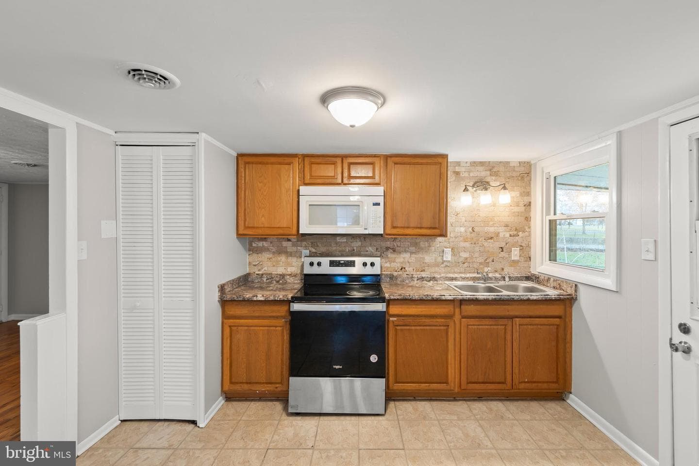 204 Shenandoah Avenue photo 12
