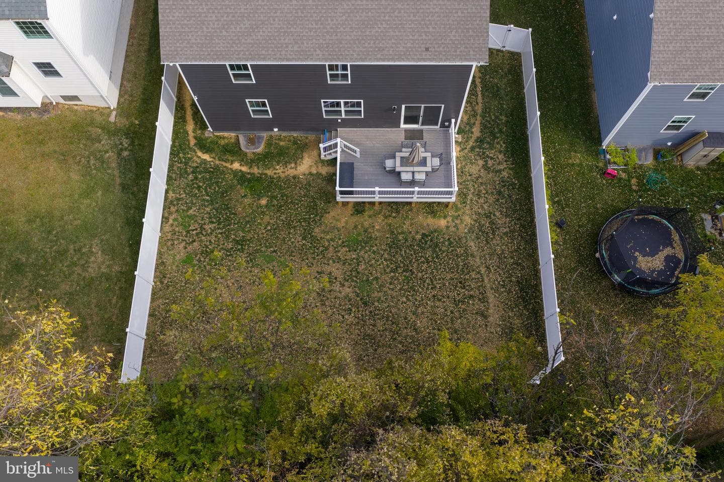 681 Hillman Drive photo 22