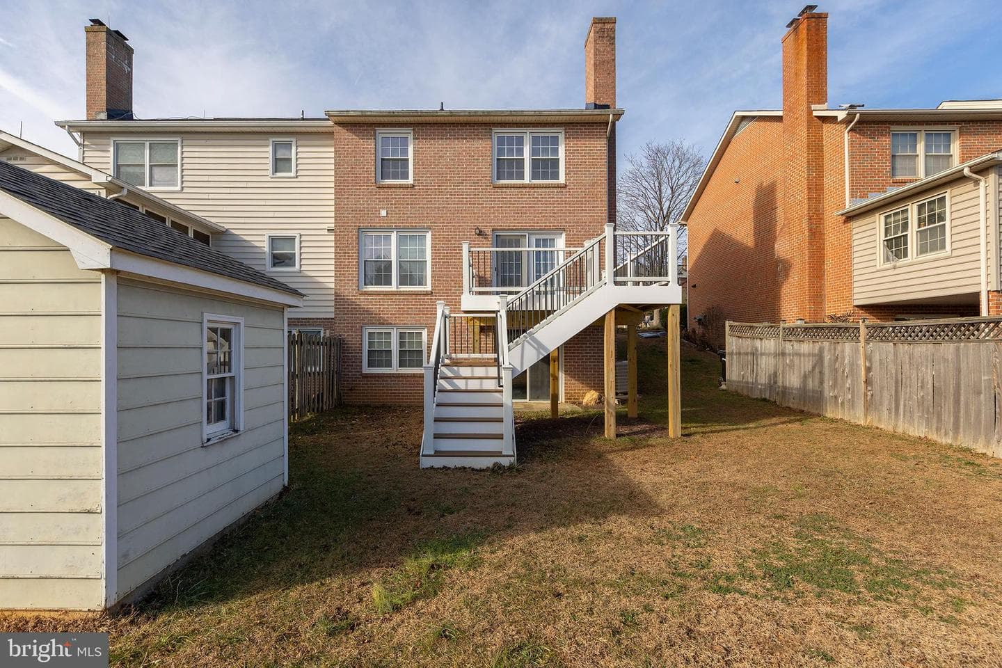 2116 Stoneleigh Drive photo 31