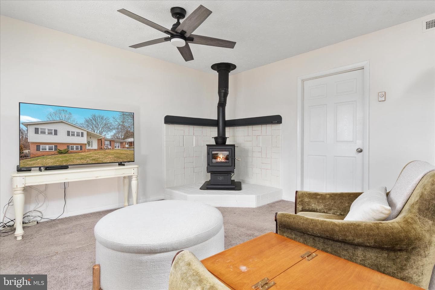 519 Whitacre Street photo 29