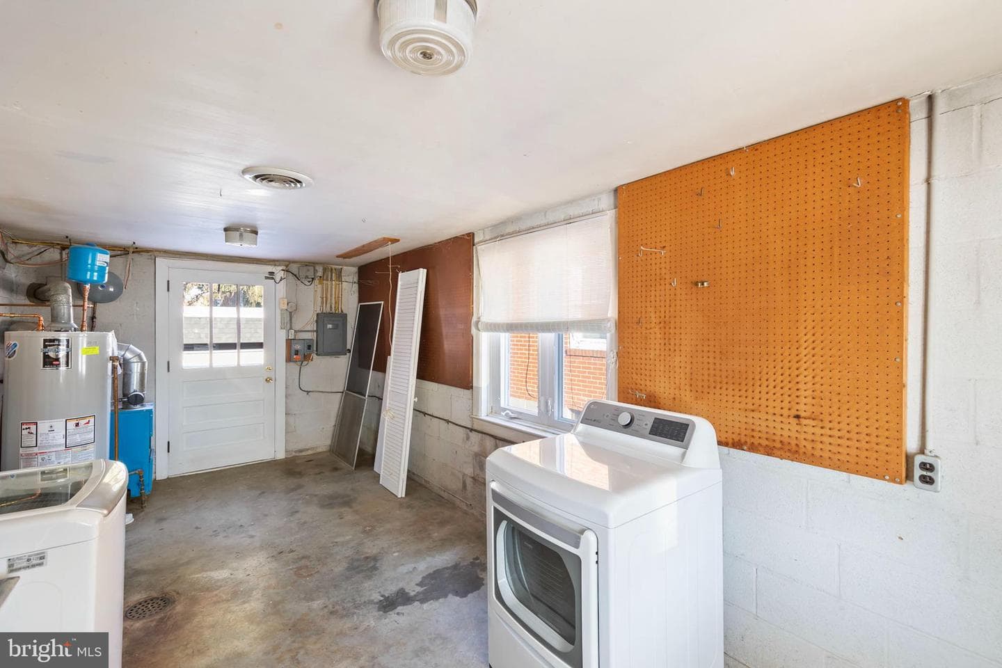 307 Fox Drive photo 32