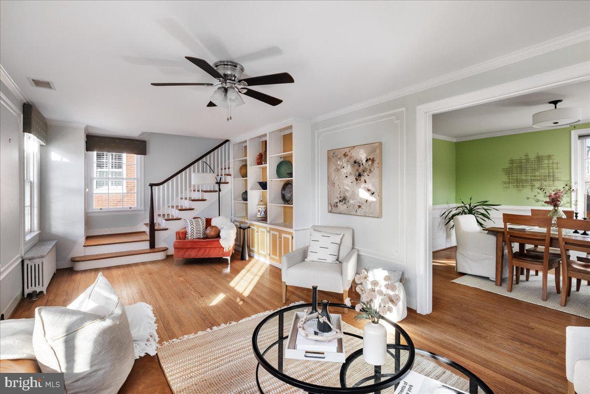 330 W Cecil Street photo 18