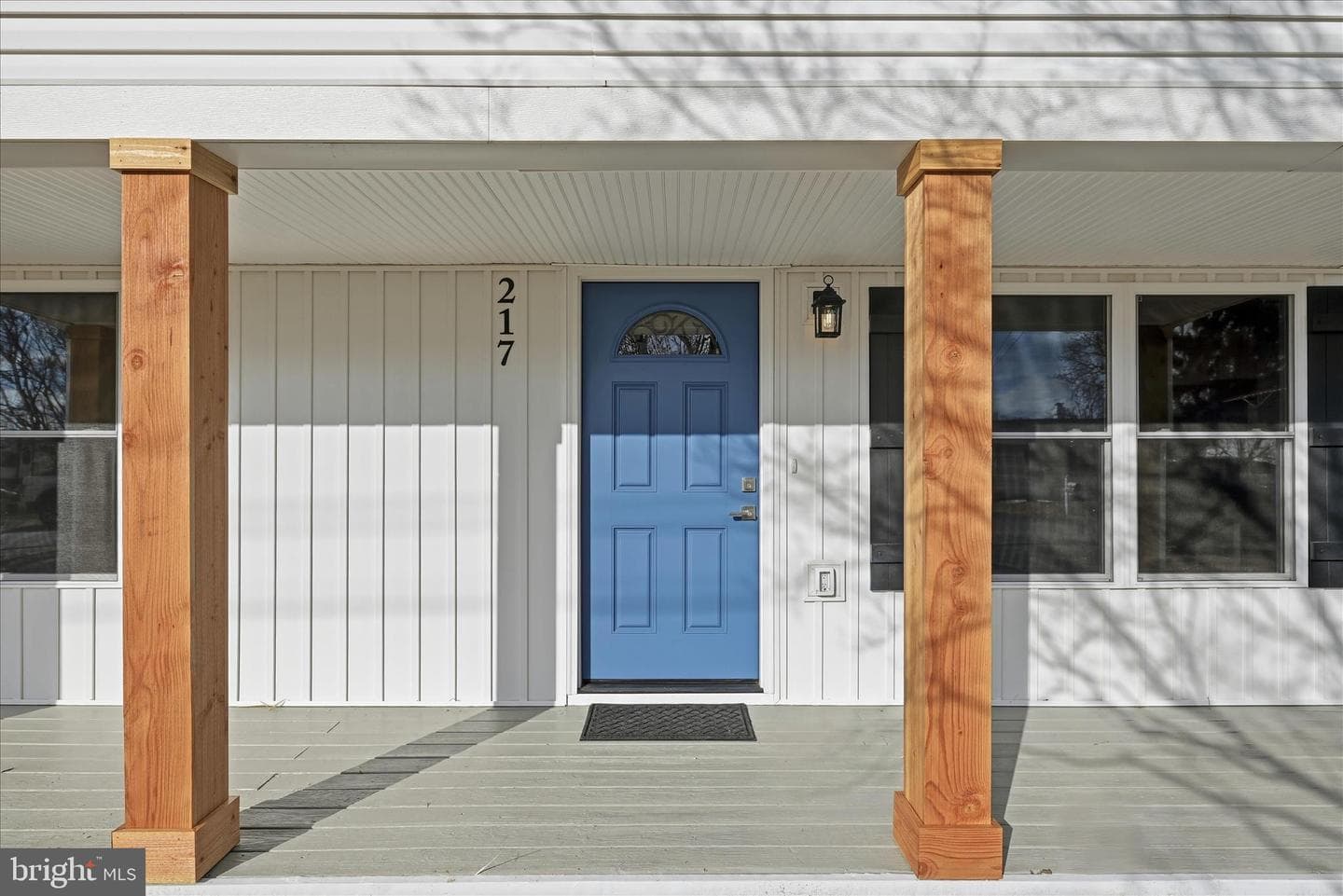 217 Myrtle Avenue photo 4