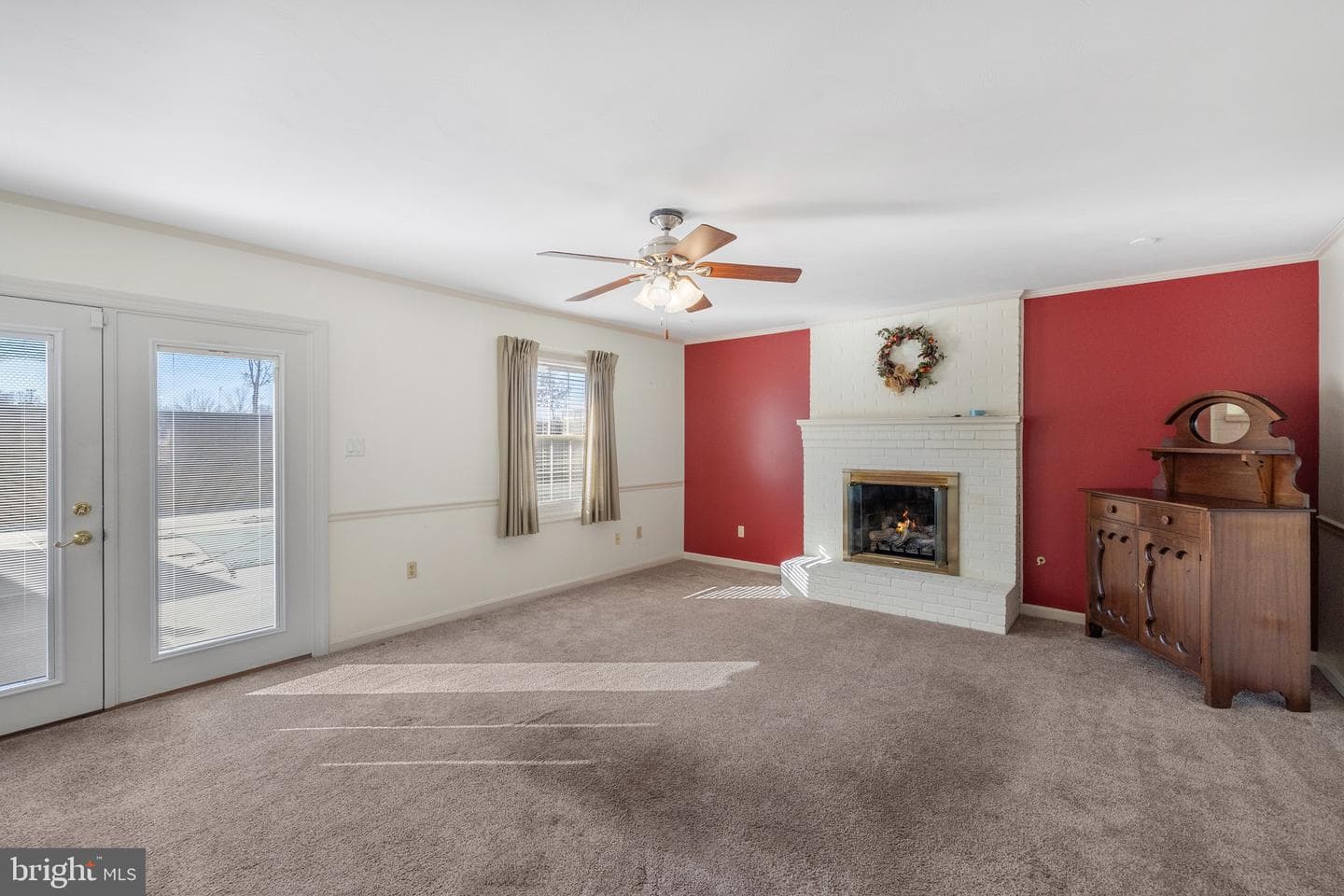 945 Allen Drive photo 15