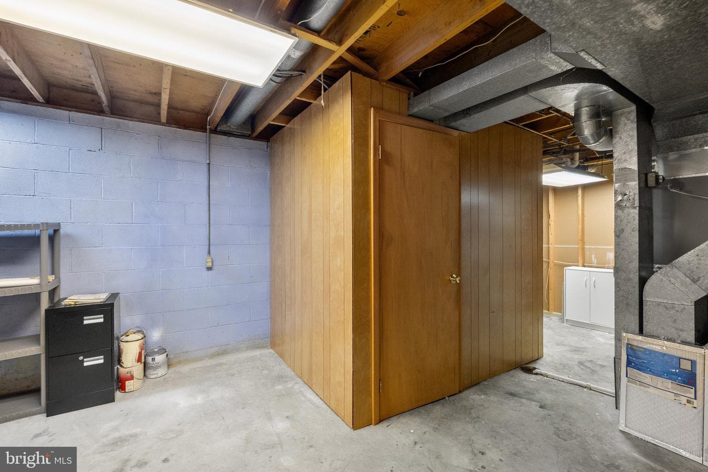 945 Allen Drive photo 29
