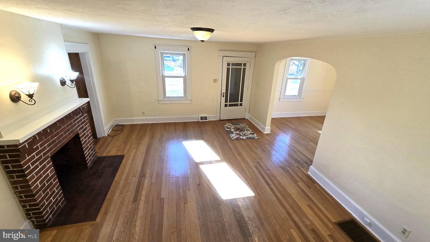 712 Frederick Avenue photo 15