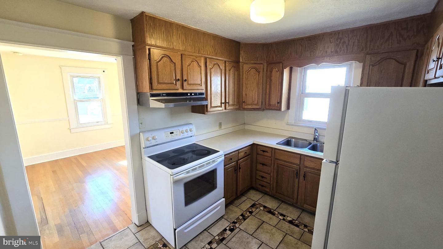 712 Frederick Avenue photo 23