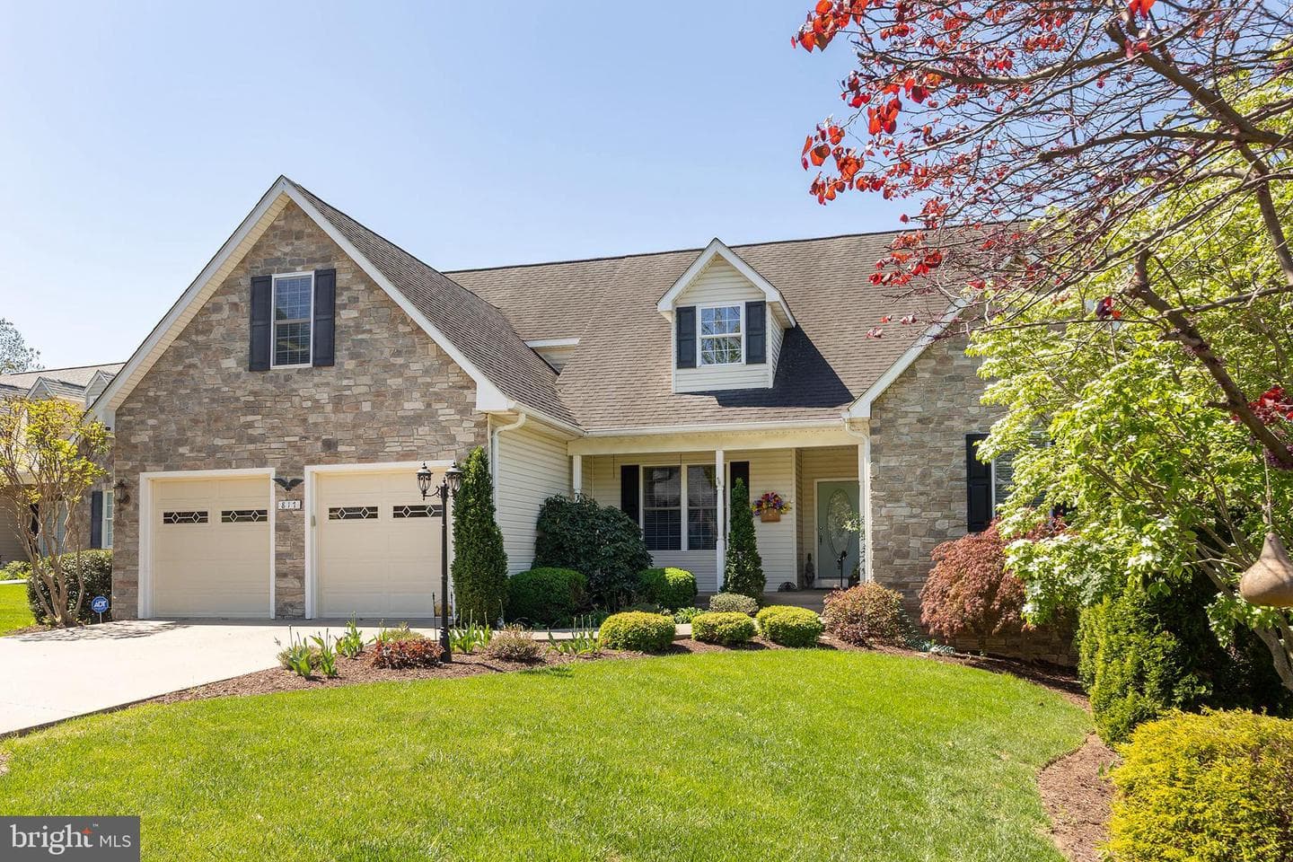 817 Chelsea Drive, Winchester