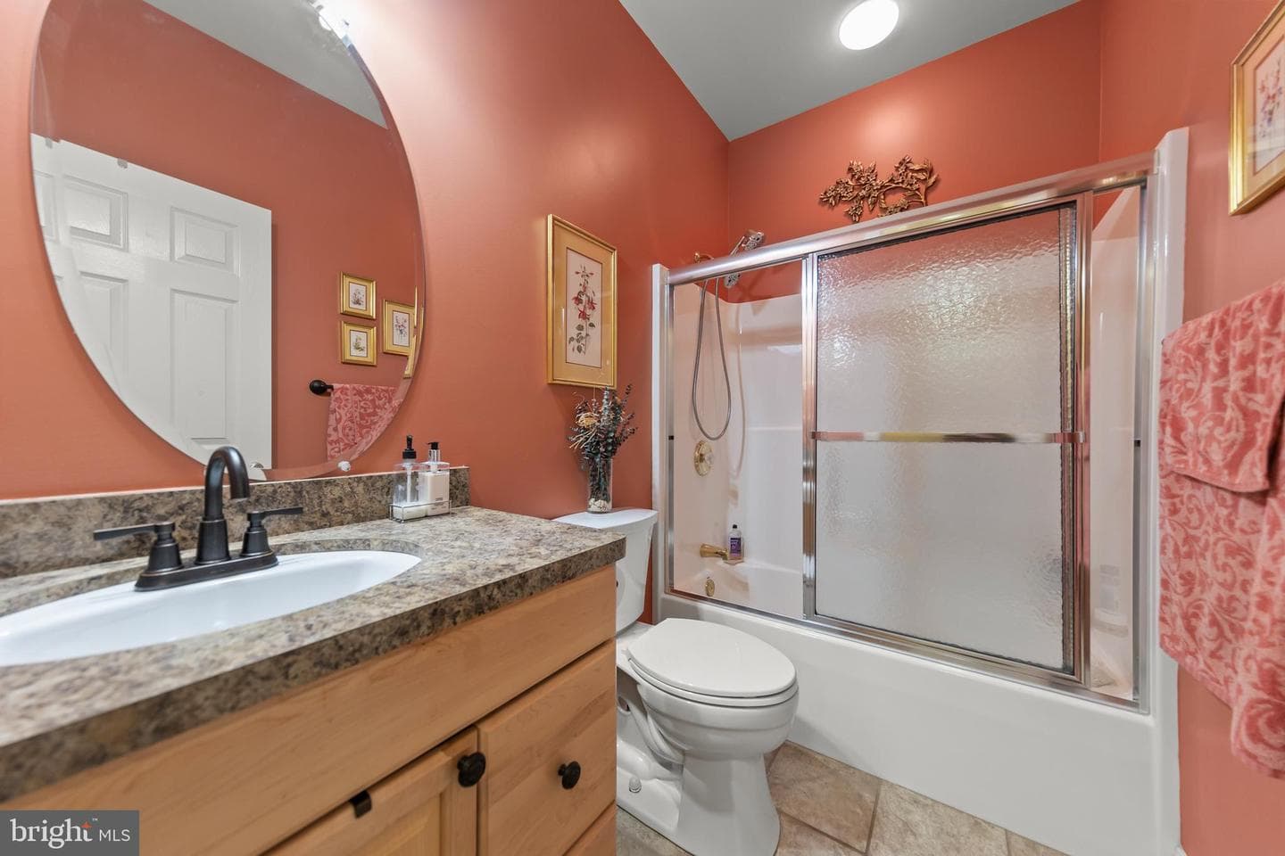 817 Chelsea Drive photo 34