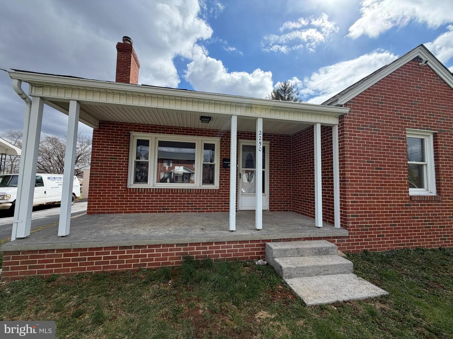 2250 Roosevelt Boulevard photo 3