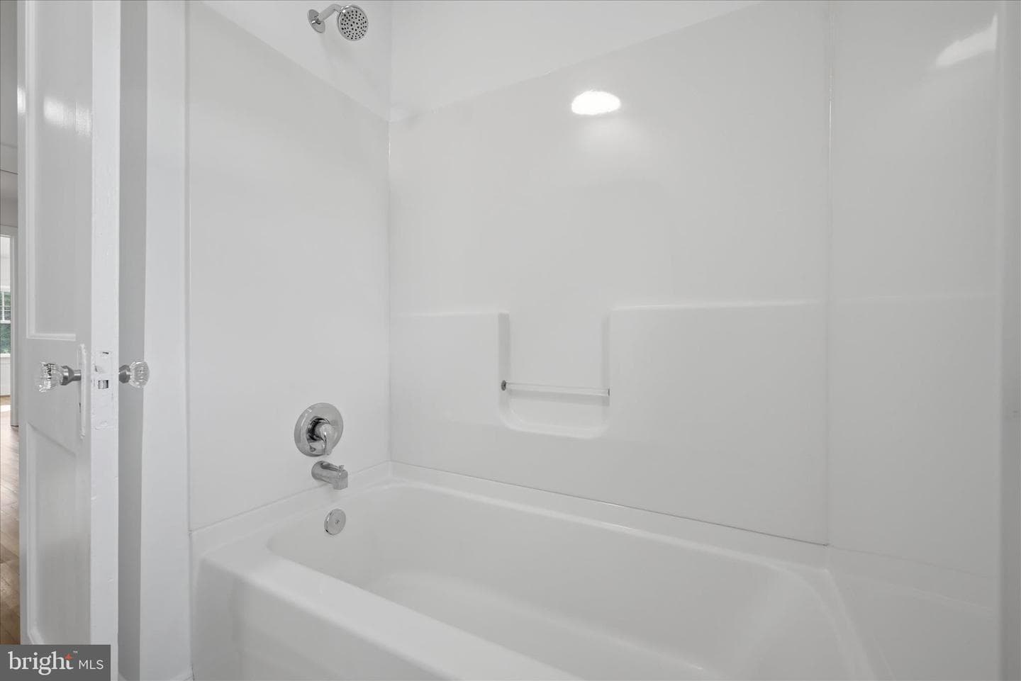 625 Watson Avenue photo 25