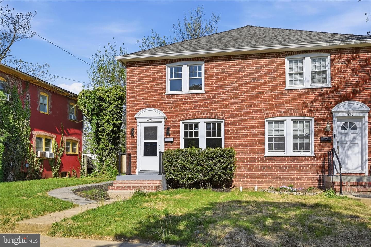 625 Watson Avenue photo 3