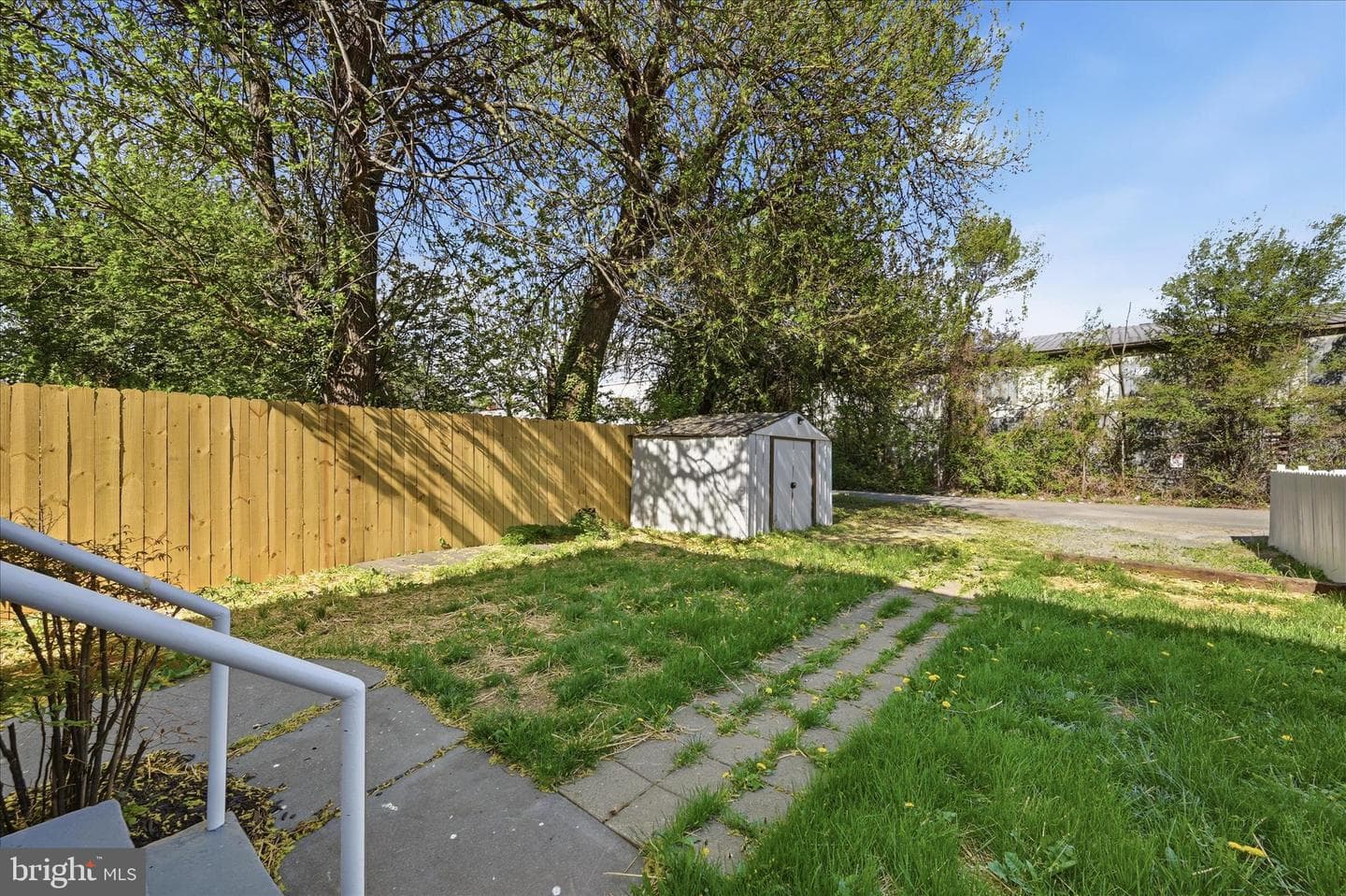 625 Watson Avenue photo 33
