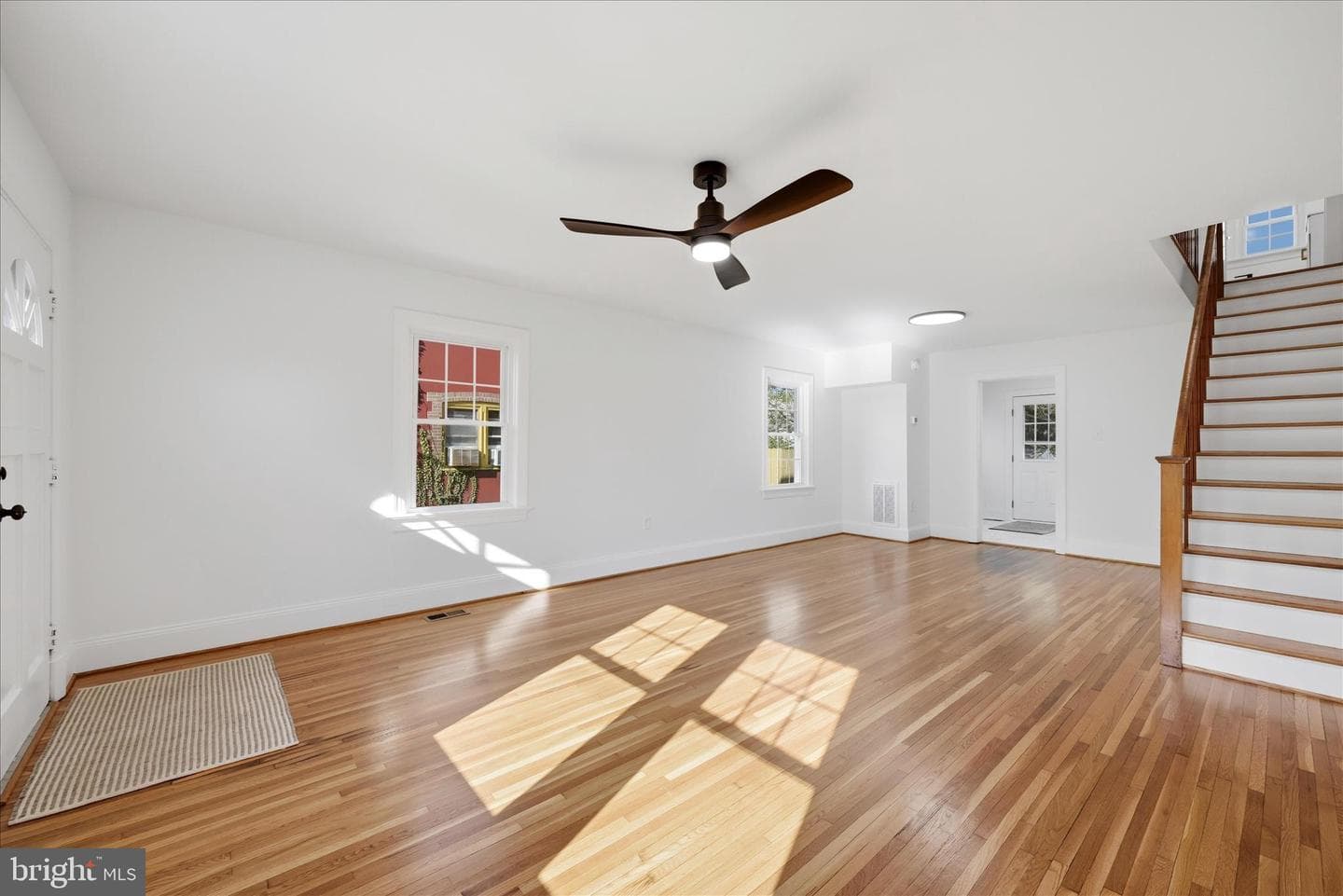 625 Watson Avenue photo 7