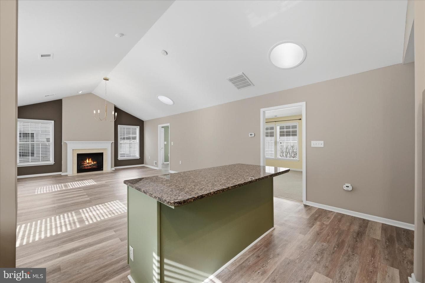 1851 Melvor Lane photo 13