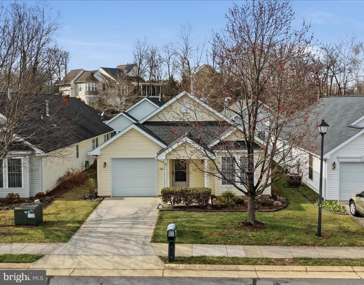 1851 Melvor Lane photo 38