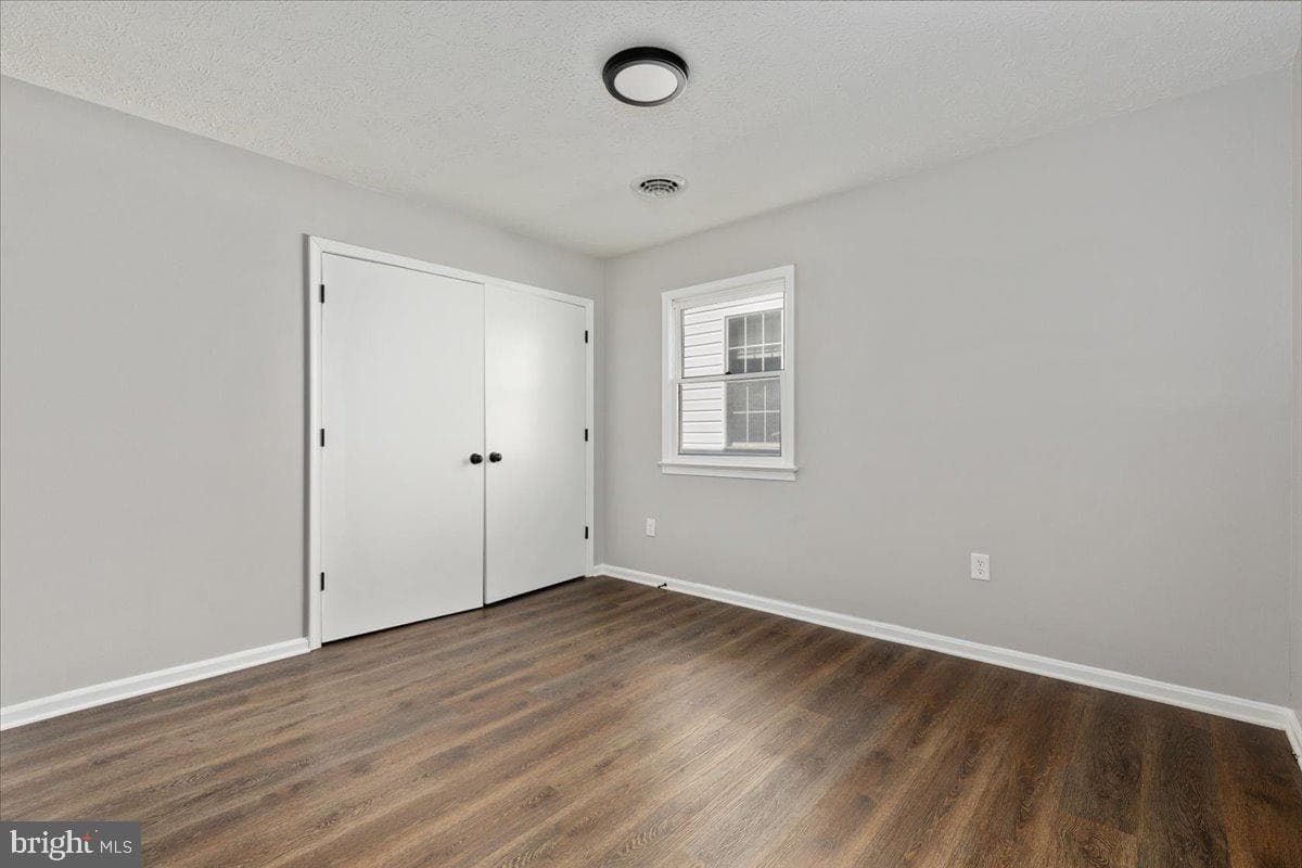 126 S Euclid Avenue photo 14