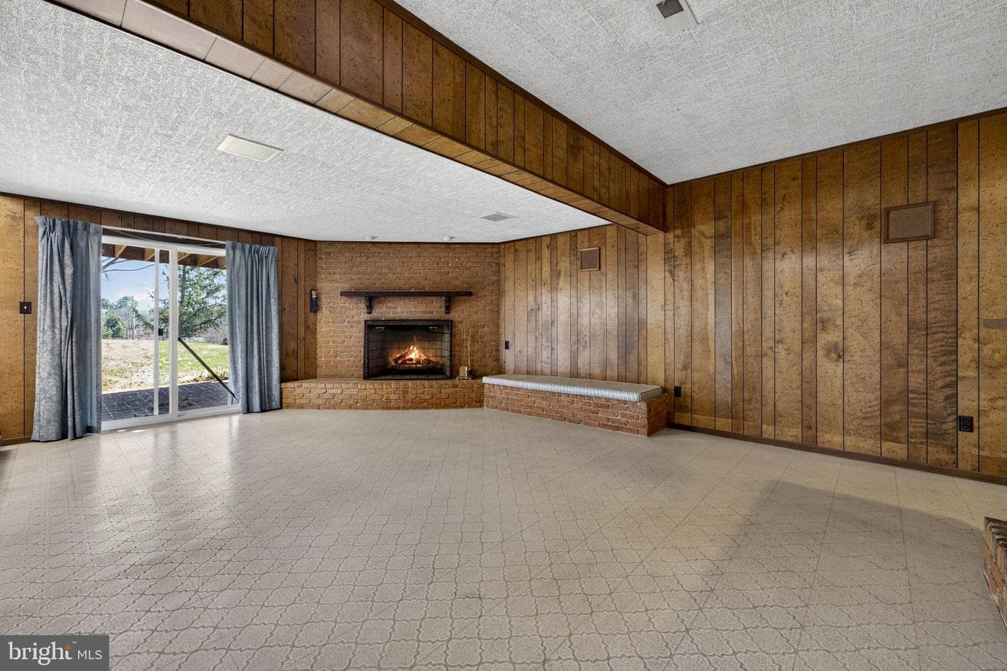 308 Ridge Avenue photo 38