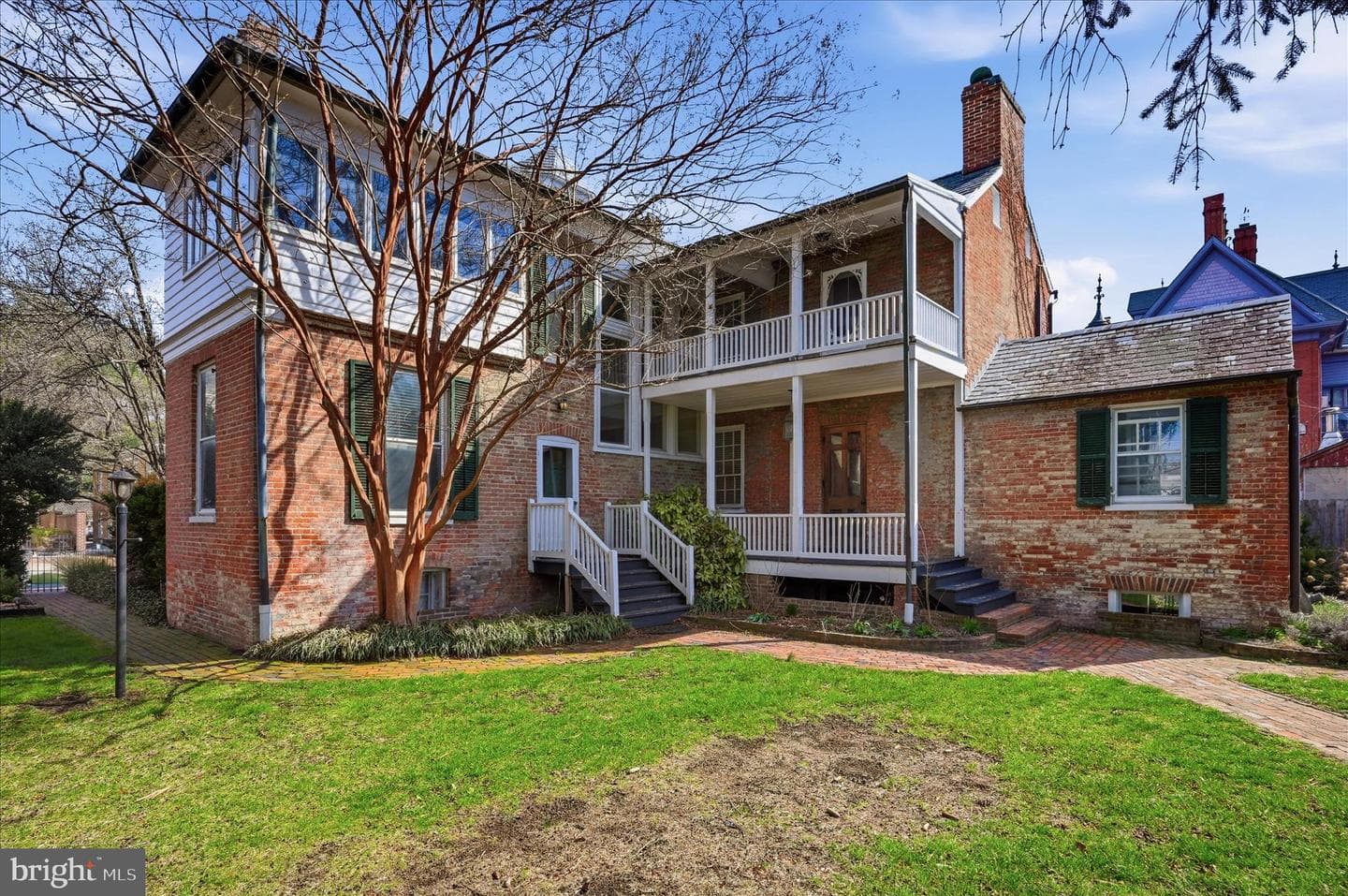 217 W Boscawen Street photo 81
