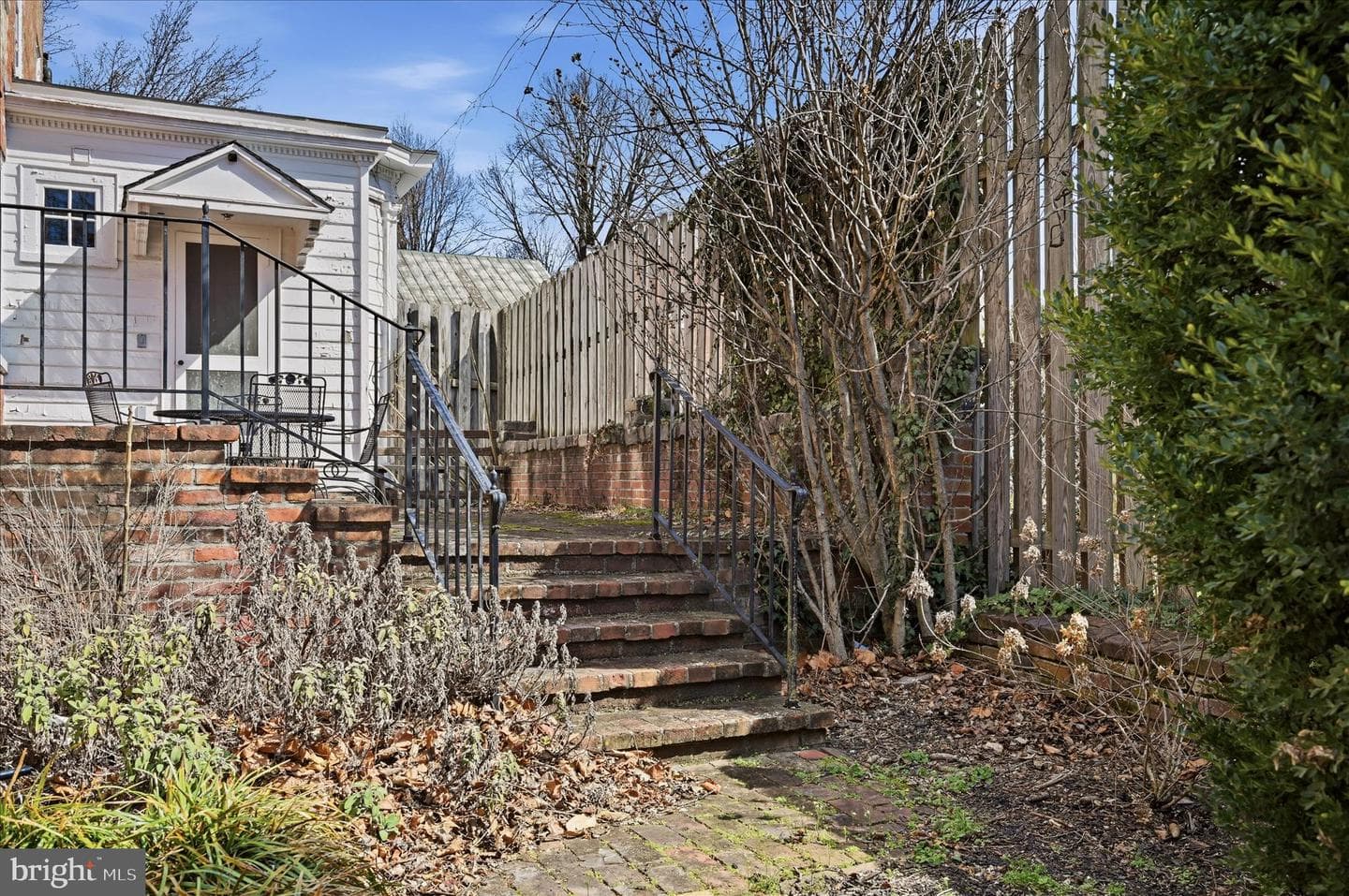 217 W Boscawen Street photo 89