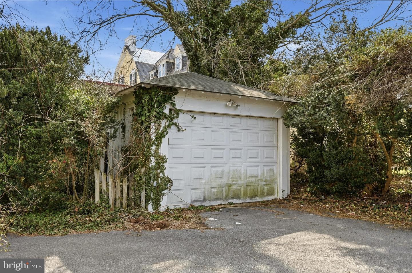 217 W Boscawen Street photo 96