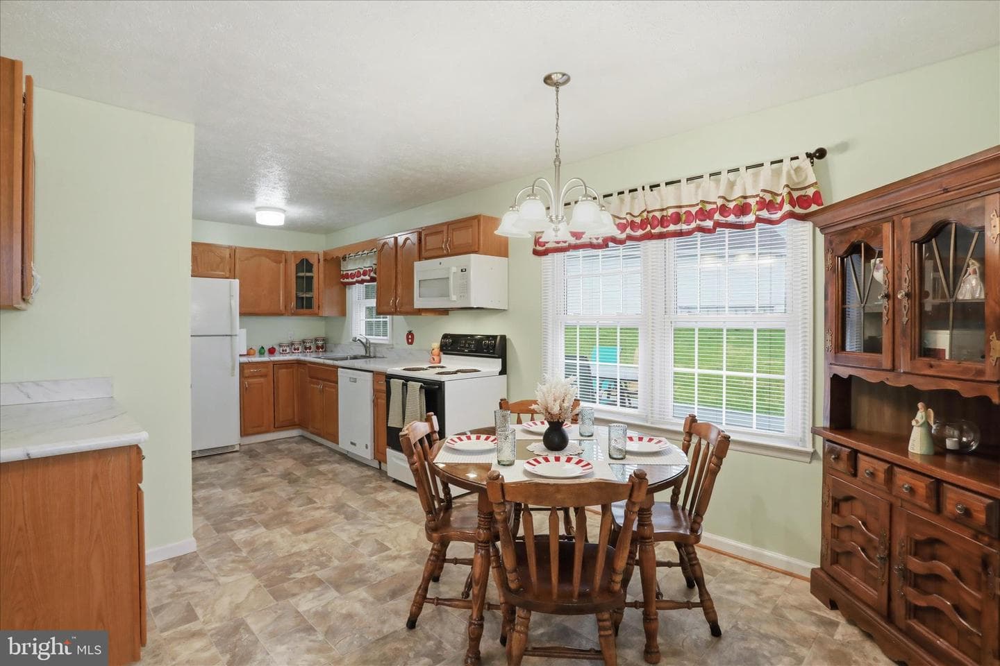 2912 2nd Street photo 16