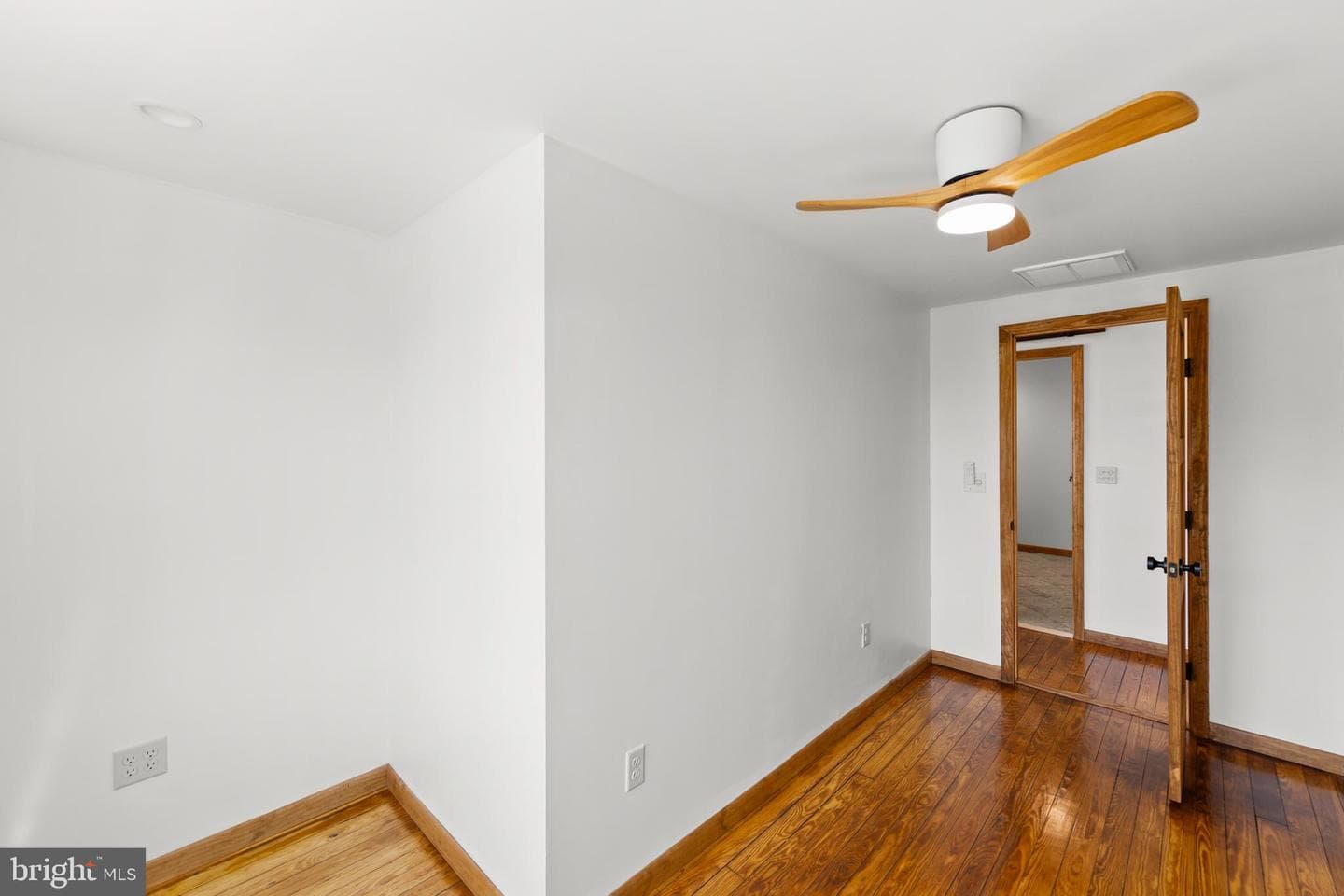 112 W Germain Street photo 10